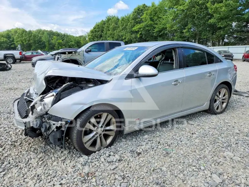 2014 Chevrolet Cruze photo