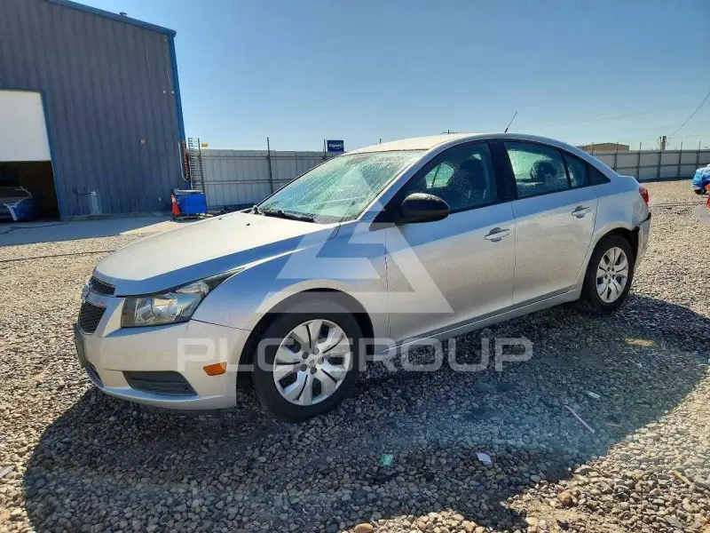 2014 Chevrolet Cruze photo