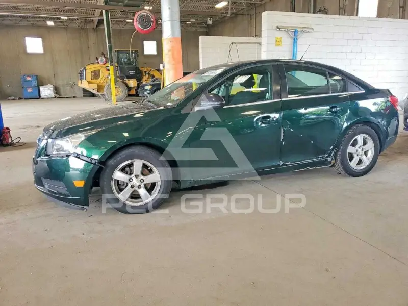 2014 Chevrolet Cruze фото