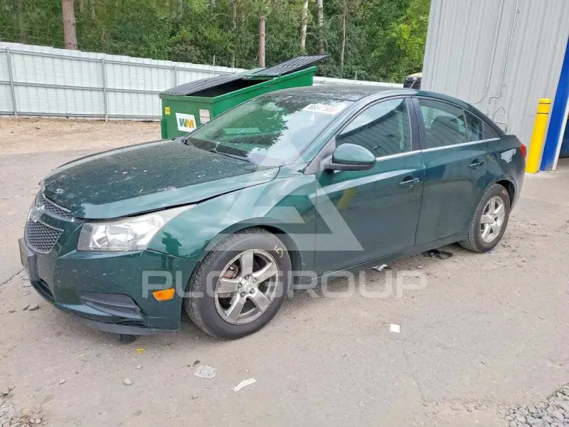 2014 Chevrolet Cruze фото