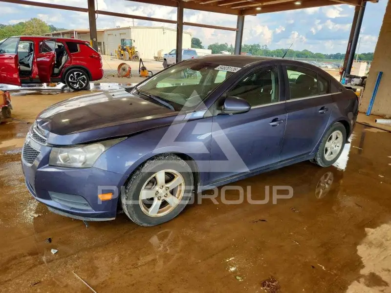 2014 Chevrolet Cruze фото