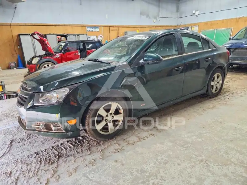 2014 Chevrolet Cruze photo