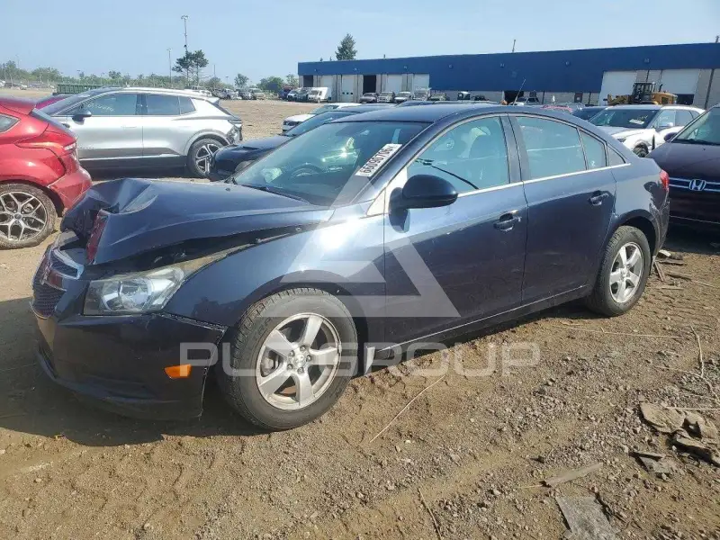 2014 Chevrolet Cruze photo