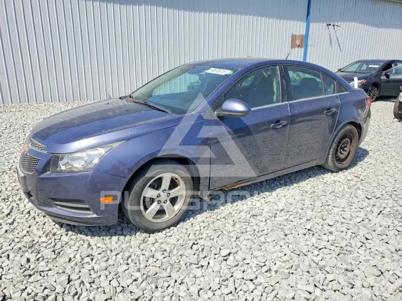 2014 Chevrolet Cruze фото