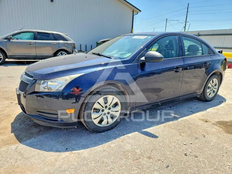 2014 Chevrolet Cruze фото
