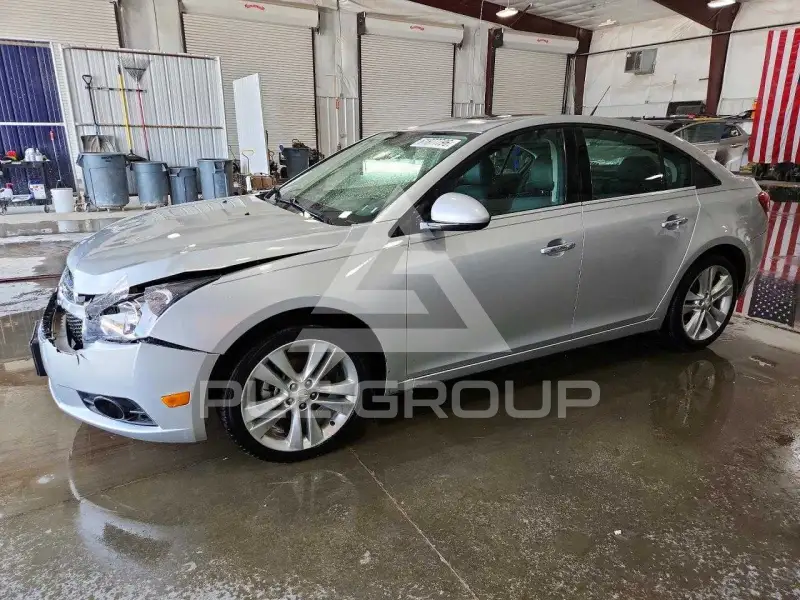 2014 Chevrolet Cruze фото