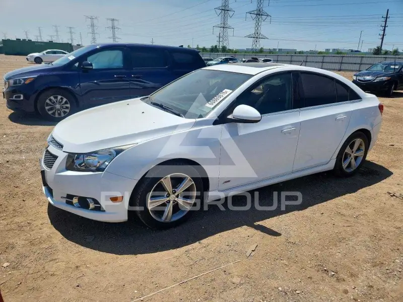 2014 Chevrolet Cruze photo