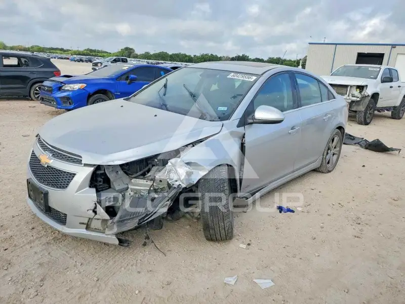 2014 Chevrolet Cruze фото