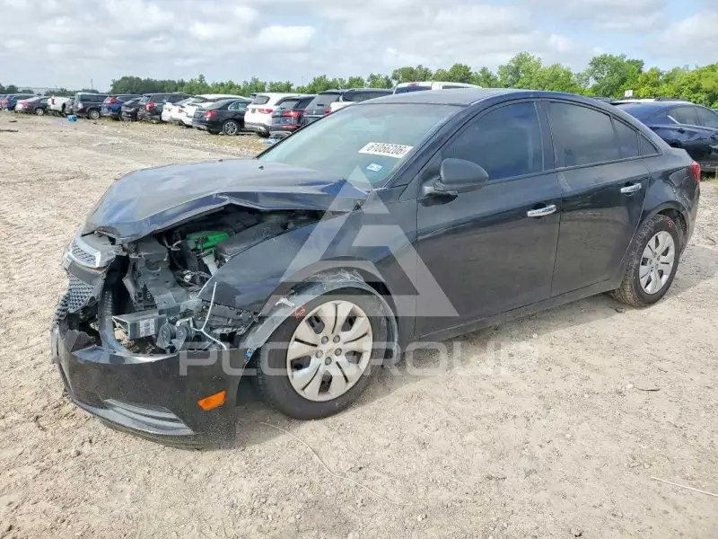 2014 Chevrolet Cruze фото