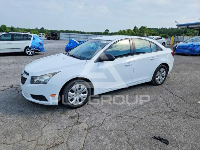 2014 Chevrolet Cruze photo
