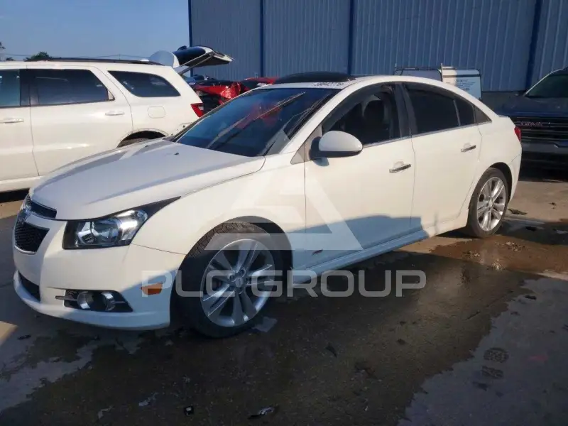2014 Chevrolet Cruze фото