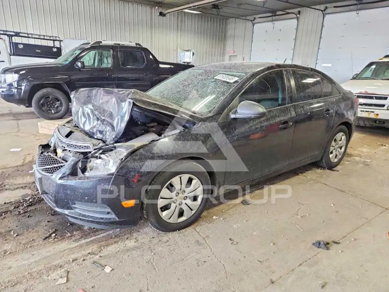 2014 Chevrolet Cruze photo