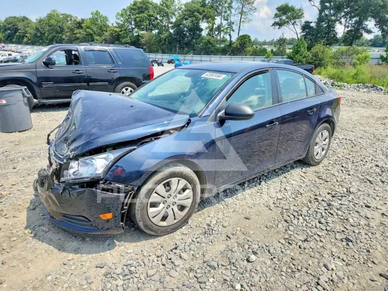 2014 Chevrolet Cruze photo