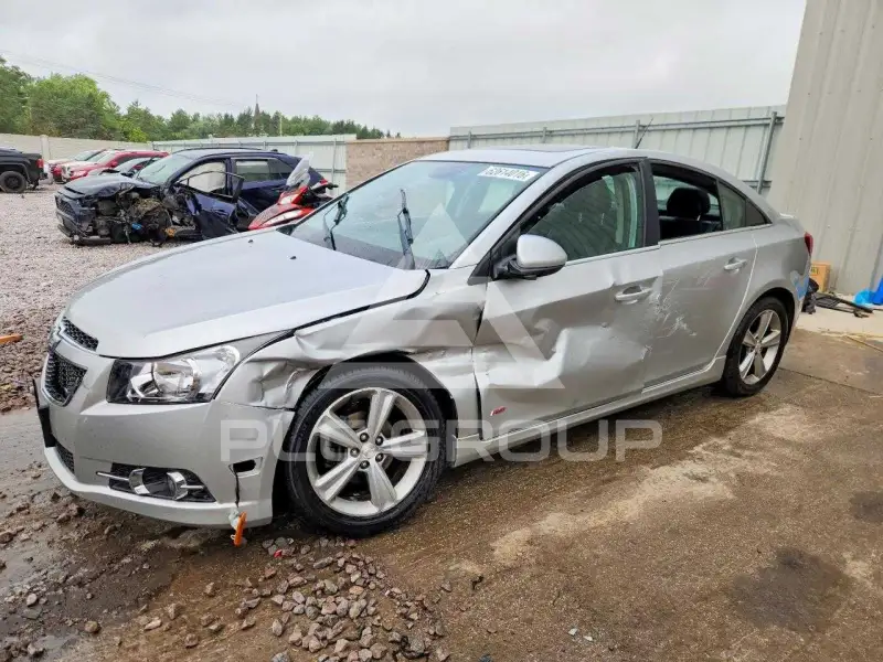 2014 Chevrolet Cruze фото