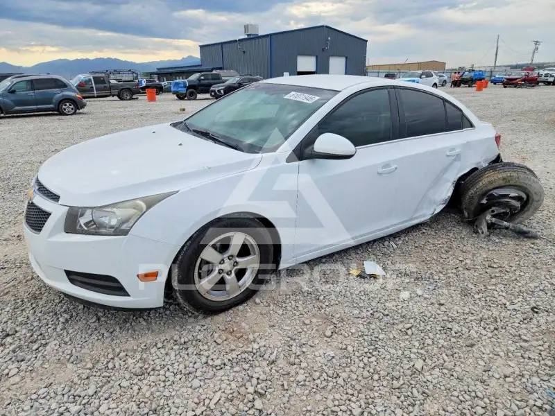 2014 Chevrolet Cruze фото