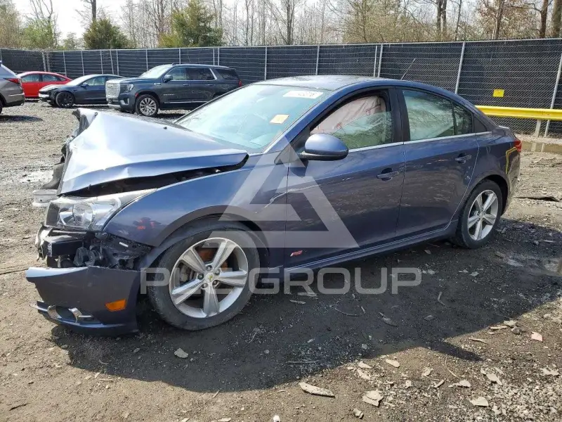 2014 Chevrolet Cruze фото
