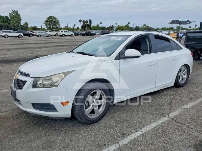2014 Chevrolet Cruze photo