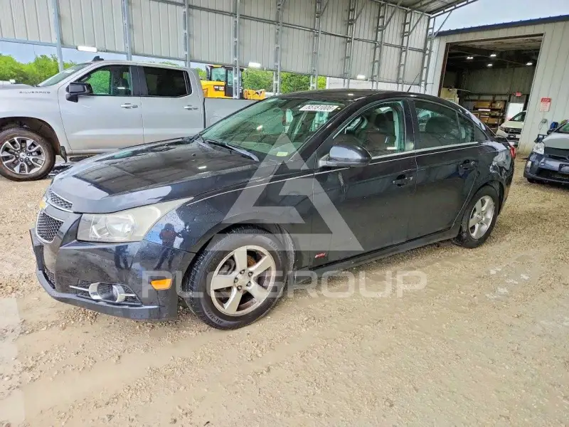 2014 Chevrolet Cruze фото