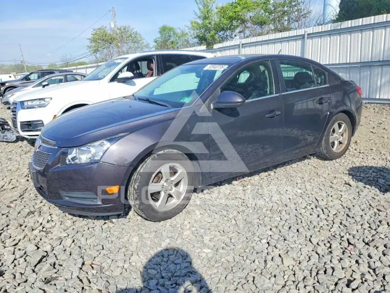 2014 Chevrolet Cruze фото