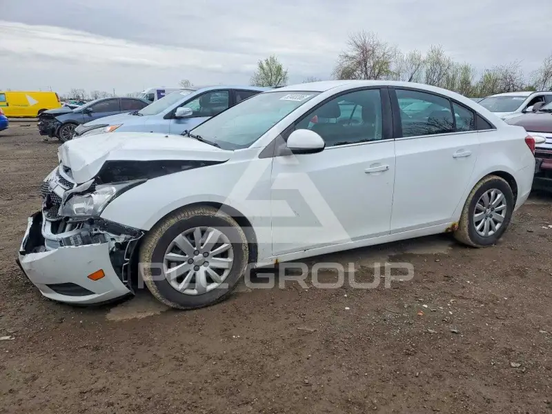 2014 Chevrolet Cruze фото