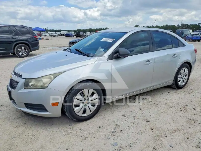 2014 Chevrolet Cruze photo
