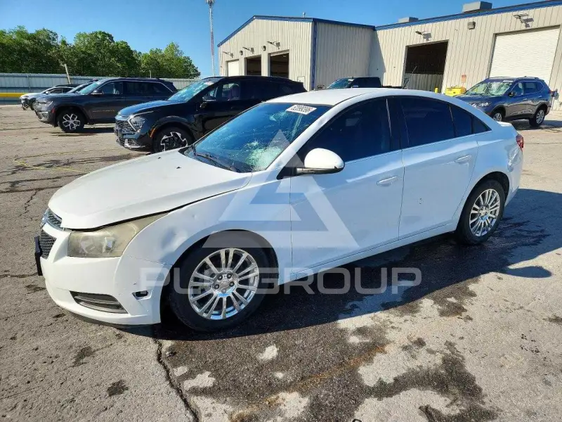 2014 Chevrolet Cruze фото