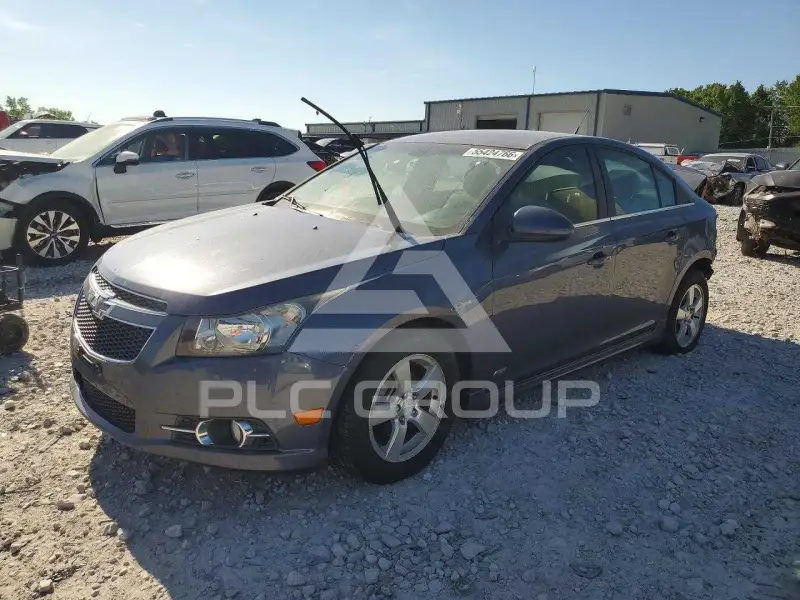 2014 Chevrolet Cruze фото