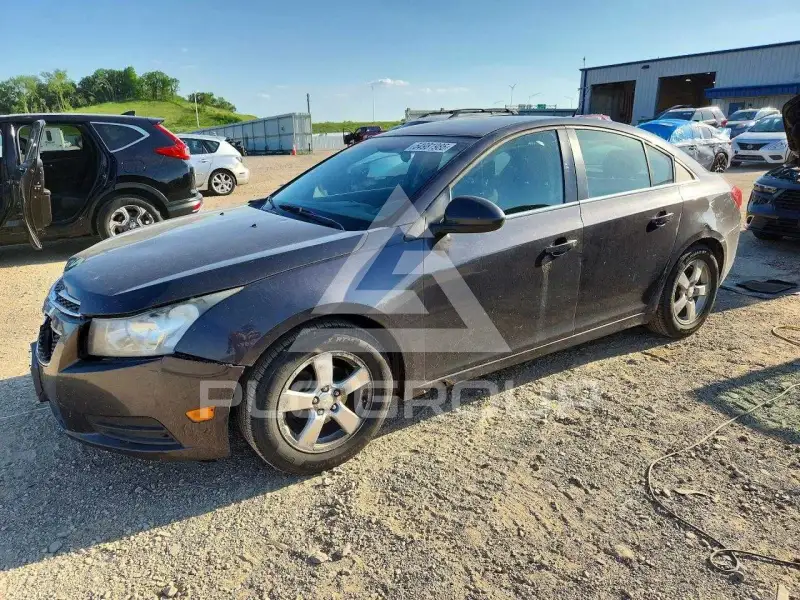 2014 Chevrolet Cruze фото