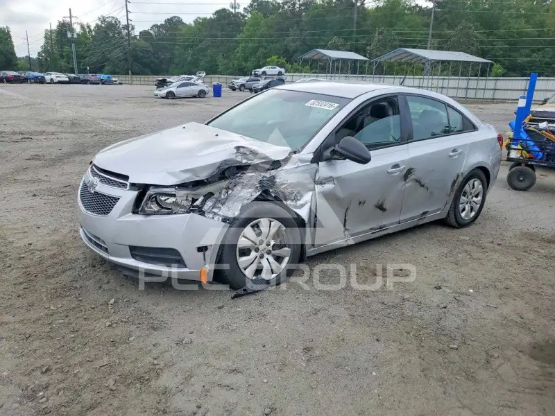 2014 Chevrolet Cruze фото
