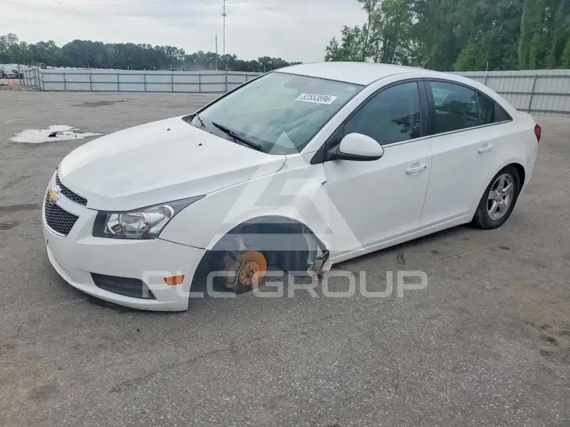 2014 Chevrolet Cruze фото