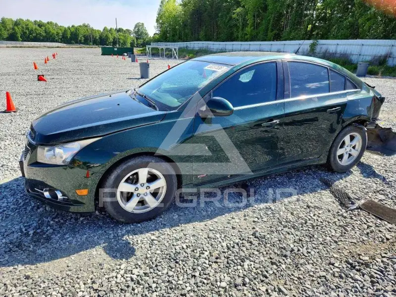2014 Chevrolet Cruze фото