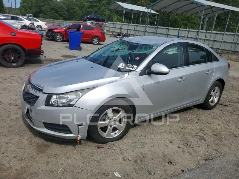 2014 Chevrolet Cruze photo