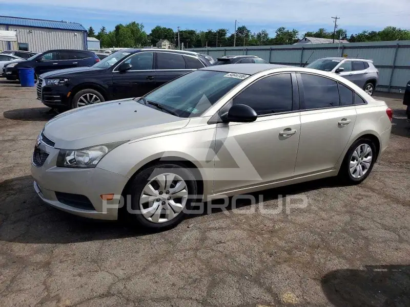 2014 Chevrolet Cruze фото