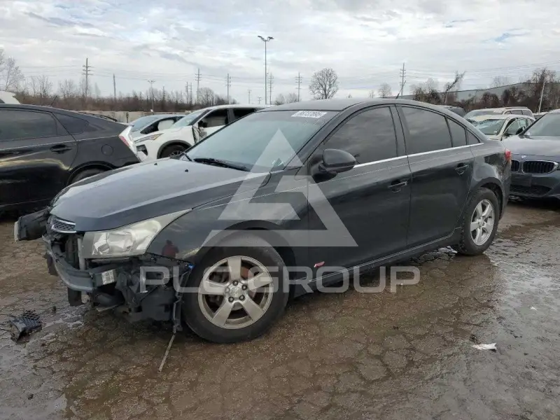 2014 Chevrolet Cruze фото
