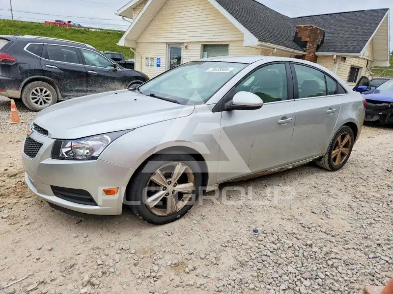 2014 Chevrolet Cruze photo