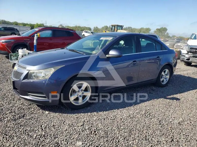 2014 Chevrolet Cruze photo