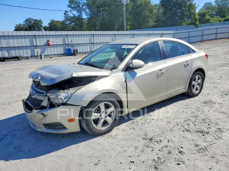 2014 Chevrolet Cruze photo