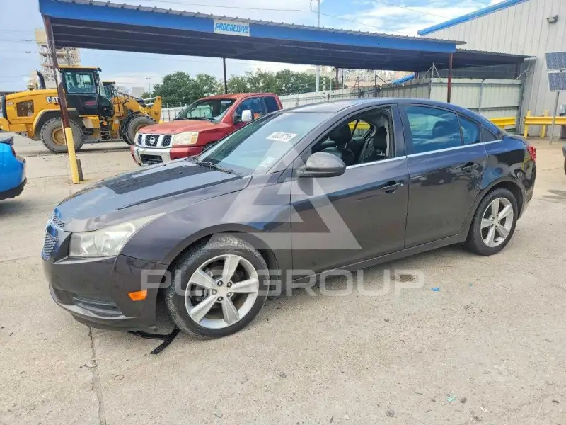 2014 Chevrolet Cruze photo