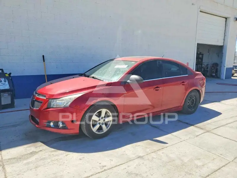 2014 Chevrolet Cruze фото