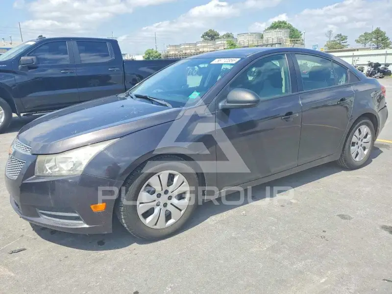 2014 Chevrolet Cruze фото