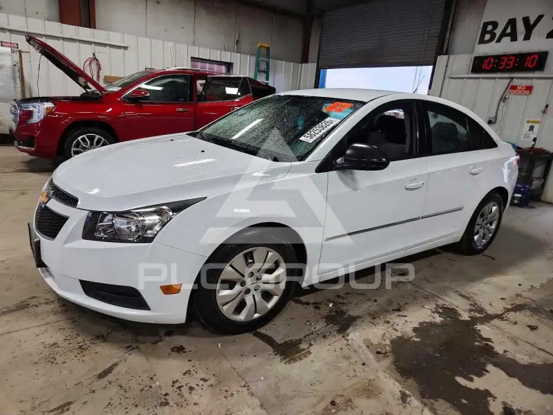 2014 Chevrolet Cruze фото