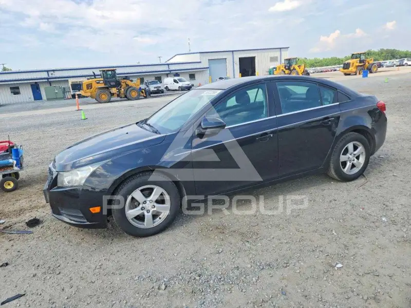 2014 Chevrolet Cruze фото