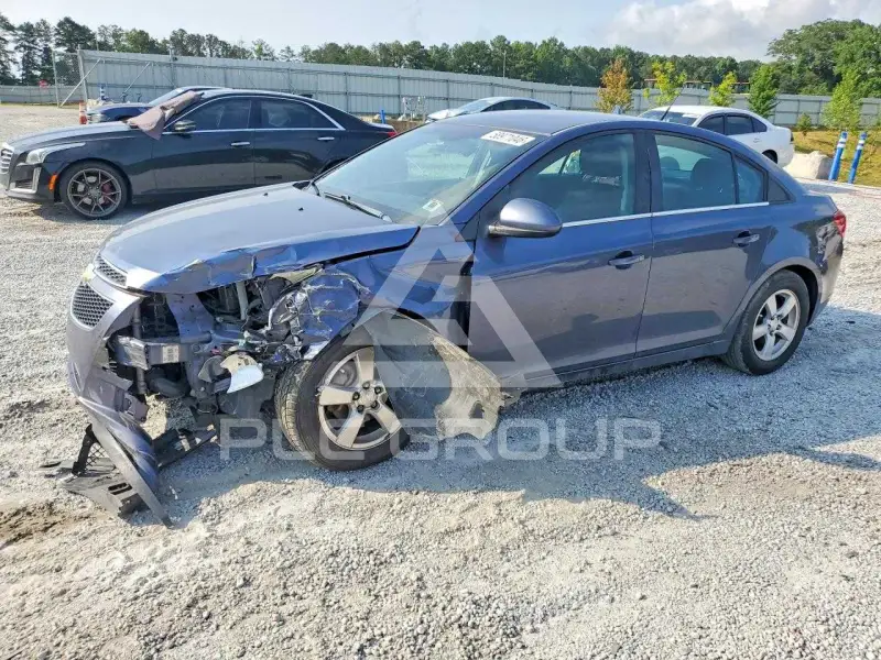 2014 Chevrolet Cruze фото
