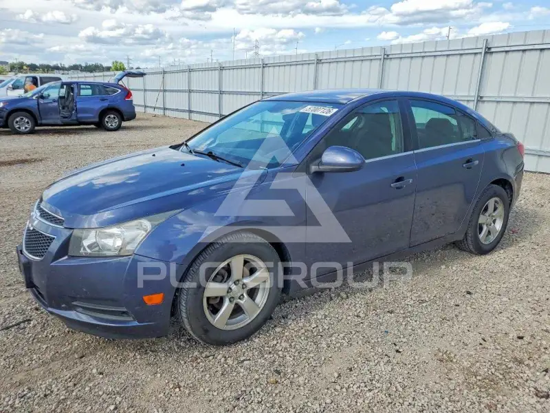 2014 Chevrolet Cruze фото