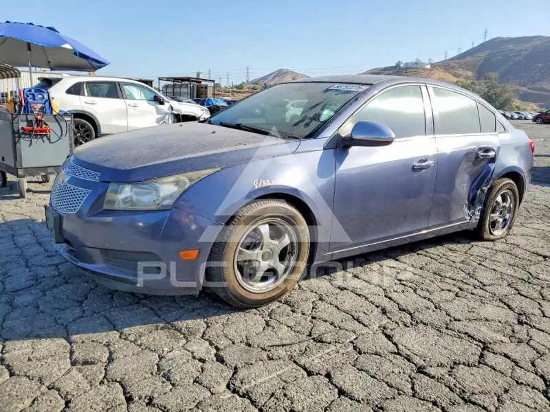2014 Chevrolet Cruze фото