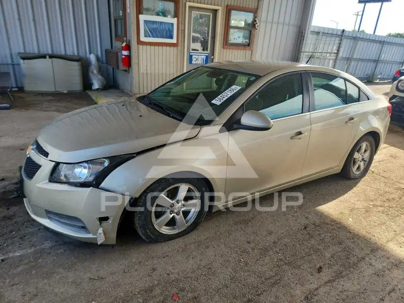 2014 Chevrolet Cruze photo