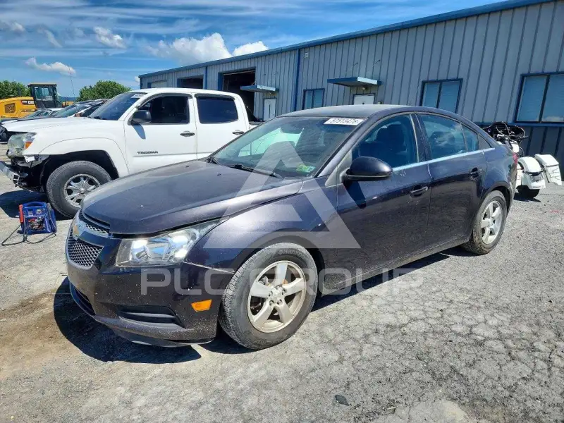 2014 Chevrolet Cruze фото