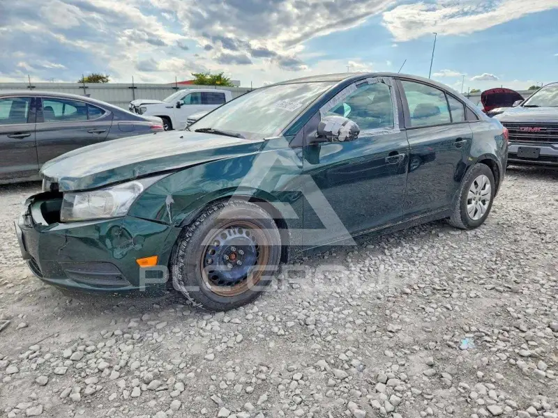 2014 Chevrolet Cruze фото