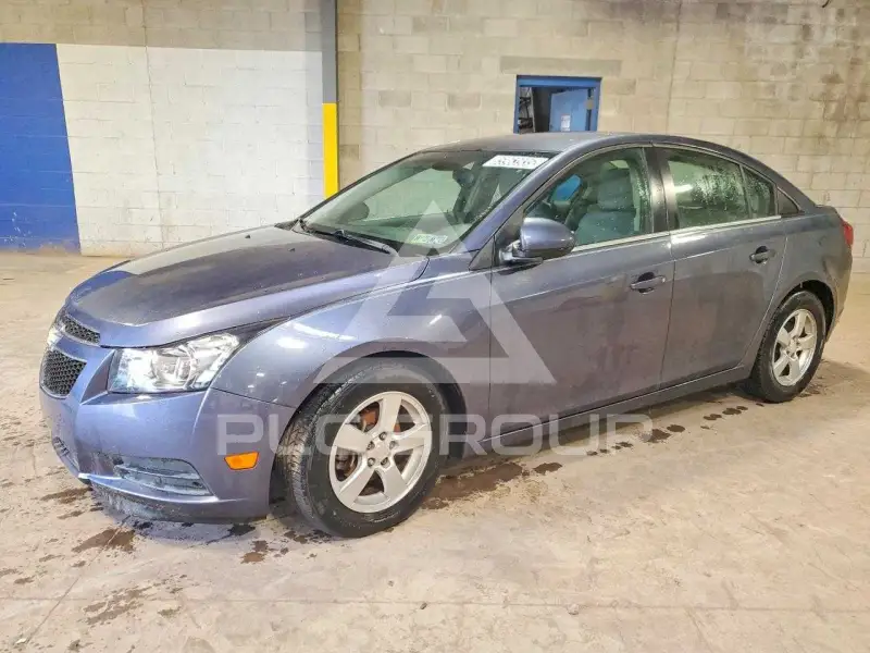 2014 Chevrolet Cruze фото