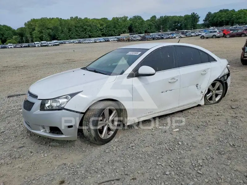 2014 Chevrolet Cruze фото